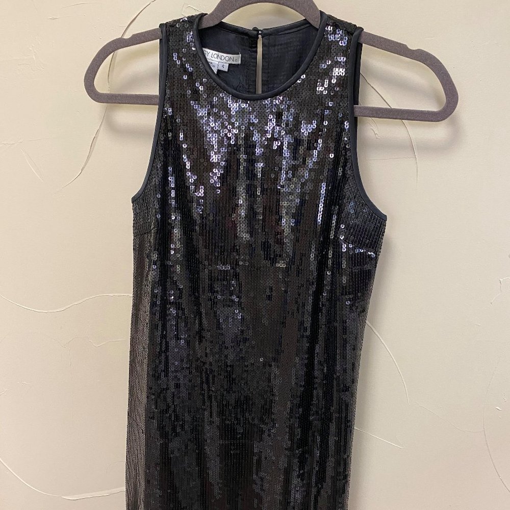 Maggie London sequin dress. 100% silk lined. S 4
